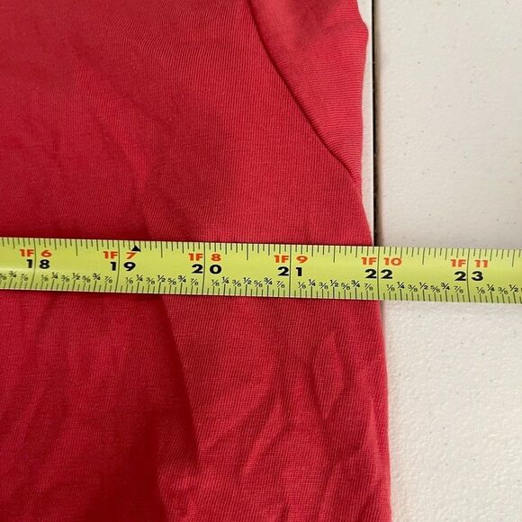 A New Day T-Shirt Women's Large Red Short Sleeve Crew Neck Solid Basic Top - Picture 7 of 8